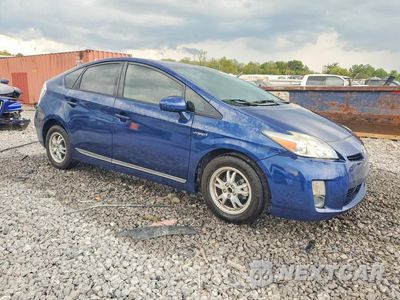 Czwarte zdjęcie samochodu z boku: 2011 TOYOTA PRIUS TWO VIN:JTDKN3DU1B1425989 - miniatura