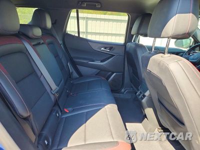 Zdjęcie 11 z 13 samochodu: 2025 CHEVROLET EQUINOX RS VIN:3GNAXLEG0SL231386 - miniatura