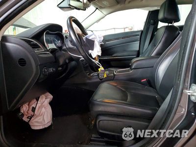 Zdjęcie 7 z 13 samochodu: 2018 CHRYSLER 300 LIMITED VIN:2C3CCAKG6JH276107 - miniatura