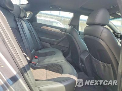 Zdjęcie 10 z 12 samochodu: 2018 HYUNDAI SONATA SPORT VIN:5NPE34AF3JH689575 - miniatura