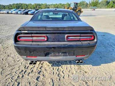 Zdjęcie 6 z 13 samochodu: 2015 DODGE CHALLENGER SXT VIN:2C3CDZAG0FH868946 - miniatura