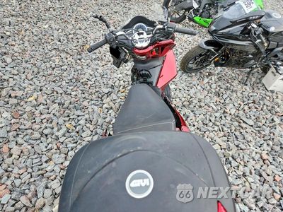 Zdjęcie 6 z 9 samochodu: 2016 HONDA PCX 150 VIN:RLHKF1807GY100920 - miniatura