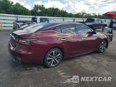 Trzecie zdjęcie samochodu z tyłu: 2017 NISSAN MAXIMA PLATINUM VIN:1N4AA6AP7HC424209 - miniatura