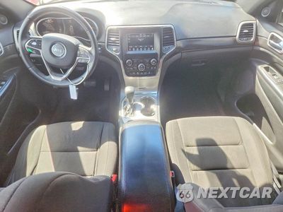 Zdjęcie 8 z 13 samochodu: 2018 JEEP GRAND CHEROKEE LAREDO VIN:1C4RJEAG7JC344549 - miniatura