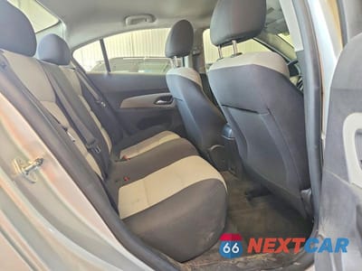 Zdjęcie 10 z 12 samochodu: 2015 CHEVROLET CRUZE LS VIN:1G1PB5SH8F7202392 - miniatura