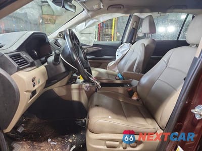 Zdjęcie 7 z 12 samochodu: 2019 HONDA PILOT EXL VIN:5FNYF6H55KB013304 - miniatura