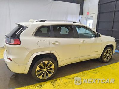 Trzecie zdjęcie samochodu z tyłu: 2019 JEEP CHEROKEE OVERLAND VIN:1C4PJMJN9KD173816 - miniatura