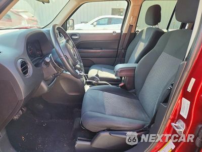 Zdjęcie 7 z 14 samochodu: 2012 JEEP PATRIOT LATITUDE VIN:1C4NJPFB7CD706626 - miniatura