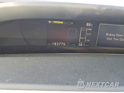 Zdjęcie 9 z 12 samochodu: 2016 TOYOTA PRIUS TWO VIN:JTDKBRFU6G3507625 - miniatura