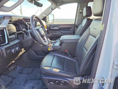 Zdjęcie 7 z 13 samochodu: 2025 GMC SIERRA K3500 DENALI VIN:1GT4UWEY4SF359407 - miniatura