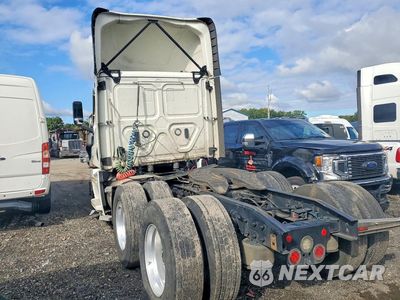 Drugie zdjęcie samochodu z przodu: 2023 FREIGHTLINER CASCADIA 126 SEMI TRUCK VIN:3AKJHLDR8PDUG2030 - miniatura