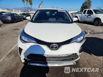 Piąte zdjęcie samochodu w środku: 2020 TOYOTA C-HR LE VIN:JTNKHMBXXL1070599 - miniatura