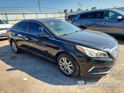 Czwarte zdjęcie samochodu z boku: 2016 HYUNDAI SONATA SE VIN:5NPE24AF3GH302227 - miniatura