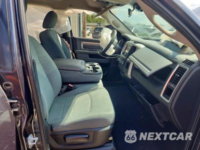 Zdjęcie 7 z 12 samochodu: 2017 RAM 1500 SLT VIN:1C6RR6GG0HS775263 - miniatura