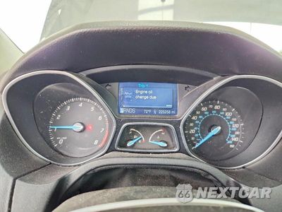 Zdjęcie 9 z 12 samochodu: 2012 FORD FOCUS SEL VIN:1FAHP3H28CL200638 - miniatura
