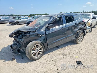 2017 FORD ESCAPE SE 1FMCU0GD6HUD48900 - główne zdjęcie licytacji z USA - miniatura