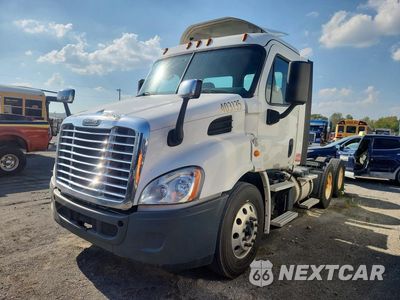 2019 FREIGHTLINER CASCADIA 113 SEMI TRUCK 3AKJGBDV1KSKD0206 - główne zdjęcie licytacji z USA - miniatura