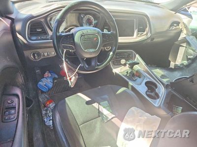 Zdjęcie 8 z 12 samochodu: 2020 DODGE CHALLENGER R/T SCAT PACK VIN:2C3CDZFJ9LH172344 - miniatura