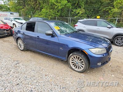 Czwarte zdjęcie samochodu z boku: 2011 BMW 328 XI VIN:WBAPK7C50BA818752 - miniatura