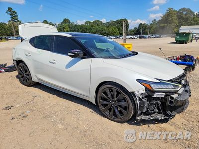 Czwarte zdjęcie samochodu z boku: 2023 NISSAN MAXIMA SR VIN:1N4AA6EV5PC503482 - miniatura