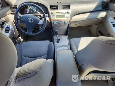 Zdjęcie 8 z 12 samochodu: 2007 TOYOTA CAMRY SE VIN:4T1BE46K37U523117 - miniatura