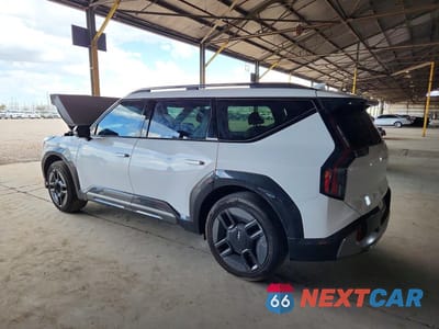 Drugie zdjęcie samochodu z przodu: 2026 KIA EV9 GT LINE VIN:5XYAEFS53TG021070 - miniatura