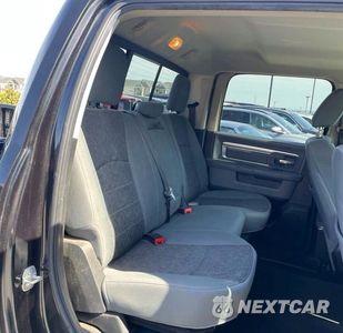 Zdjęcie 6 z 12 samochodu: 2018 RAM 1500 SLT VIN:1C6RR7LT7JS268195 - miniatura