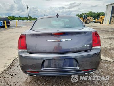 Zdjęcie 6 z 13 samochodu: 2016 CHRYSLER 300 S VIN:2C3CCABG3GH220263 - miniatura