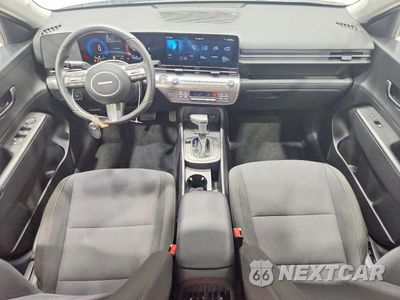 Zdjęcie 8 z 14 samochodu: 2026 HYUNDAI KONA SEL SPORT VIN:KM8HF3AB0TU455099 - miniatura