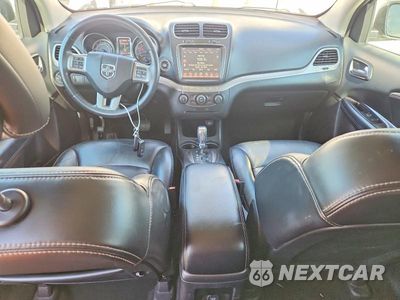 Zdjęcie 8 z 13 samochodu: 2016 DODGE JOURNEY CROSSROAD VIN:3C4PDDGG5GT124839 - miniatura