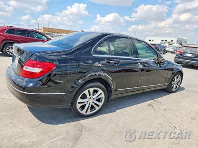 Trzecie zdjęcie samochodu z tyłu: 2013 MERCEDES-BENZ C 250 VIN:WDDGF4HB2DA803733 - miniatura