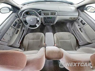 Zdjęcie 8 z 12 samochodu: 2005 FORD TAURUS SE VIN:1FAFP53U75A273042 - miniatura