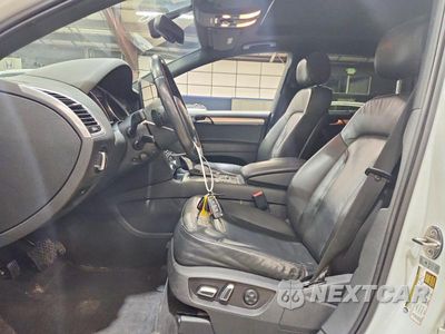 Zdjęcie 7 z 13 samochodu: 2015 AUDI Q7 PRESTIGE VIN:WA1DGAFE0FD002560 - miniatura