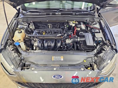 Zdjęcie 11 z 12 samochodu: 2018 FORD FUSION S VIN:3FA6P0G75JR227006 - miniatura