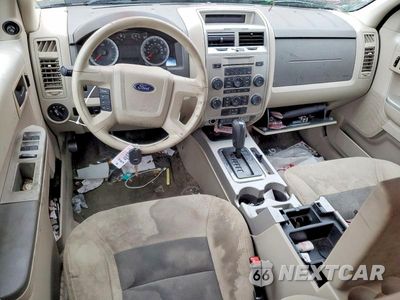 Zdjęcie 8 z 13 samochodu: 2008 FORD ESCAPE XLT VIN:1FMCU03Z78KA97219 - miniatura