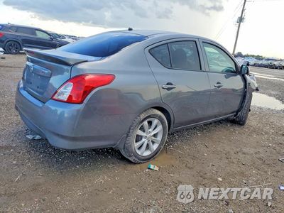 Trzecie zdjęcie samochodu z tyłu: 2019 NISSAN VERSA S PLUS VIN:3N1CN7AP6KL878897 - miniatura