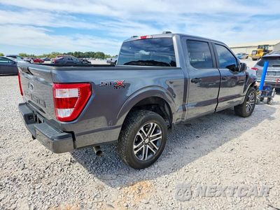 Trzecie zdjęcie samochodu z tyłu: 2023 FORD F150 SUPERCREW VIN:1FTFW1E57PKE71936 - miniatura