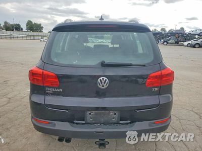 Zdjęcie 6 z 13 samochodu: 2017 VOLKSWAGEN TIGUAN VIN:WVGAV7AXXHK043184 - miniatura