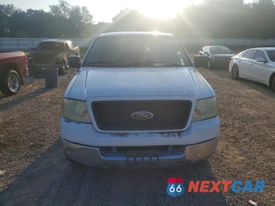 Piąte zdjęcie samochodu w środku: 2004 FORD F150 SUPERCREW VIN:1FTPW12514KA34745 - miniatura