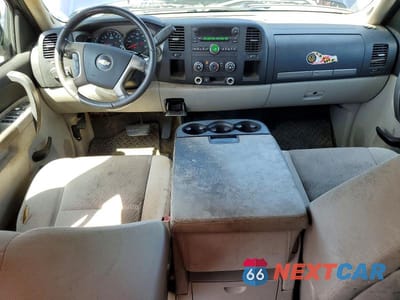 Zdjęcie 8 z 12 samochodu: 2010 CHEVROLET SILVERADO C1500 LT VIN:3GCRCSE03AG121735 - miniatura