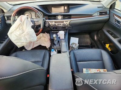 Zdjęcie 8 z 12 samochodu: 2017 LEXUS ES 350 VIN:58ABK1GG8HU044705 - miniatura