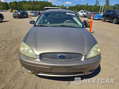 Piąte zdjęcie samochodu w środku: 2004 FORD TAURUS SES VIN:1FAFP55274A173551 - miniatura