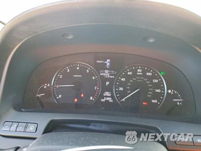 Zdjęcie 9 z 12 samochodu: 2017 LEXUS LS 460 VIN:JTHBL5EF4H5144304 - miniatura