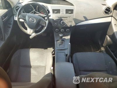 Zdjęcie 8 z 13 samochodu: 2013 MAZDA 3 I VIN:JM1BL1VP6D1811409 - miniatura