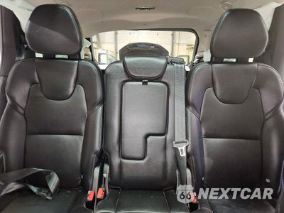 Zdjęcie 10 z 13 samochodu: 2022 VOLVO XC90 T6 MOMENTUM VIN:YV4A22PK8N1835392 - miniatura