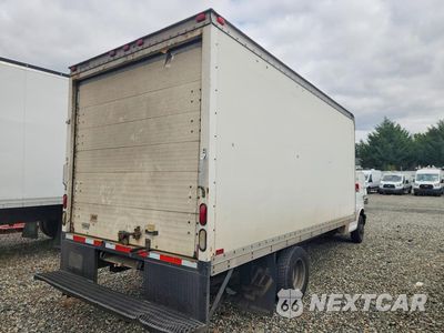 Trzecie zdjęcie samochodu z tyłu: 2007 CHEVROLET EXPRESS BOX TRUCK VIN:1GBJG31UX71104846 - miniatura