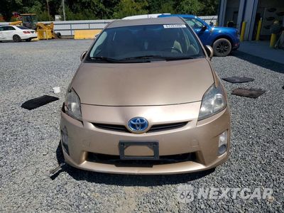 Piąte zdjęcie samochodu w środku: 2011 TOYOTA PRIUS FOUR VIN:JTDKN3DU8B1400135 - miniatura