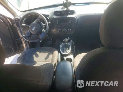 Zdjęcie 8 z 12 samochodu: 2016 KIA SOUL BASE VIN:KNDJN2A26G7311743 - miniatura
