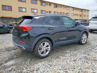 Trzecie zdjęcie samochodu z tyłu: 2021 BUICK ENCORE GX PREFERRED VIN:KL4MMBS28MB072990 - miniatura
