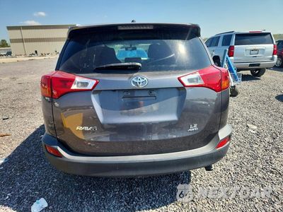 Zdjęcie 6 z 12 samochodu: 2015 TOYOTA RAV4 LE VIN:JTMBFREV6FJ046984 - miniatura